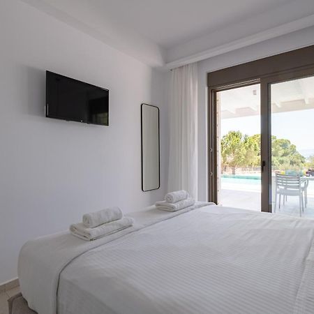 Villa Iris In Pefkos, Pine Villas Pefki  ภายนอก รูปภาพ